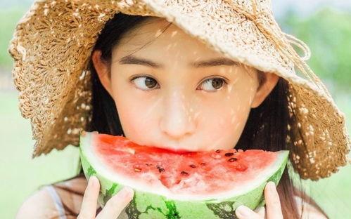 多乙女神网红吃瓜,揭秘娱乐圈幕后真相  第1张 多乙女神网红吃瓜,揭秘娱乐圈幕后真相  第1张