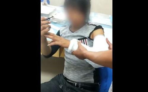 网红兔兔吃瓜视频,带你领略萌宠界的趣味生活  第1张 网红兔兔吃瓜视频,带你领略萌宠界的趣味生活  第1张